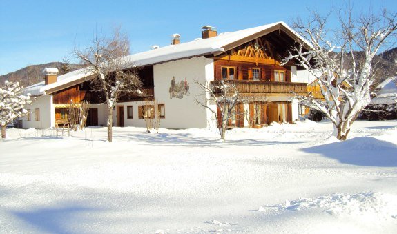 https://d1pgrp37iul3tg.cloudfront.net/objekt2_pics/obj_full_32453_001.jpg, © im-web.de/ Regionalentwicklung Oberland Kommunalunternehmen