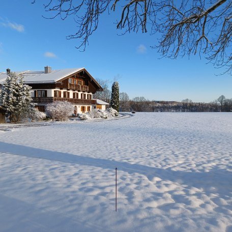 Biohof Oberlinner im Winter, © Biohof Oberlinner GbR