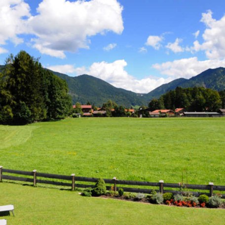 https://d1pgrp37iul3tg.cloudfront.net/objekt_pics/obj_full_32185_013.jpg, © im-web.de/ Tourist-Information Rottach-Egern