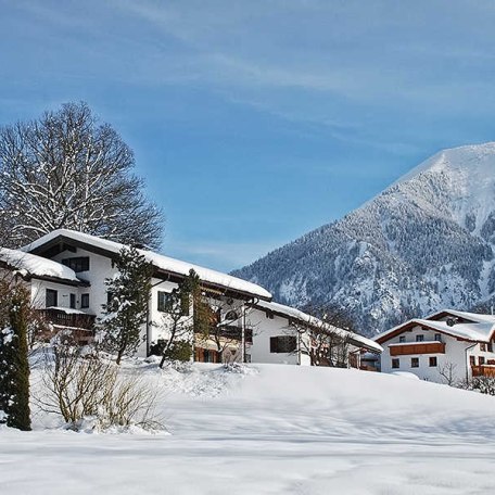 https://d1pgrp37iul3tg.cloudfront.net/objekt2_pics/obj_full_32859_002.jpg, © im-web.de/ Tourist Information Tegernsee