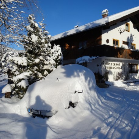 Haus im Winter, © im-web.de/ Touristinformation Fischbachau