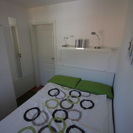 Das 2. Schlafzimmer in der Wohnung Wallbergblick!, © im-web.de/ Tourist-Information Rottach-Egern