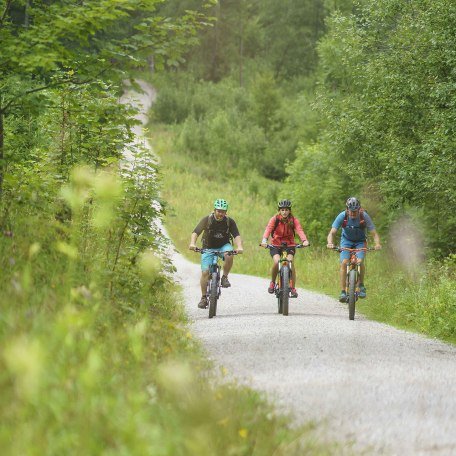 Idyllische Radwege führen durch die Alpenregion Tegernsee Schliersee, © Dietmar Denger